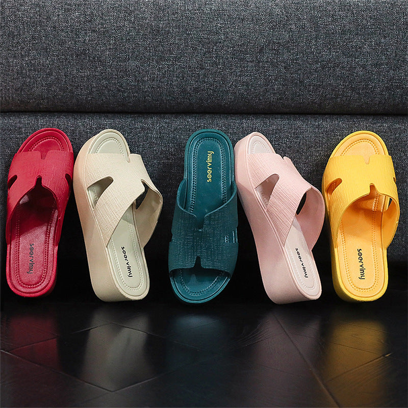 Women’s platform wedge sandals